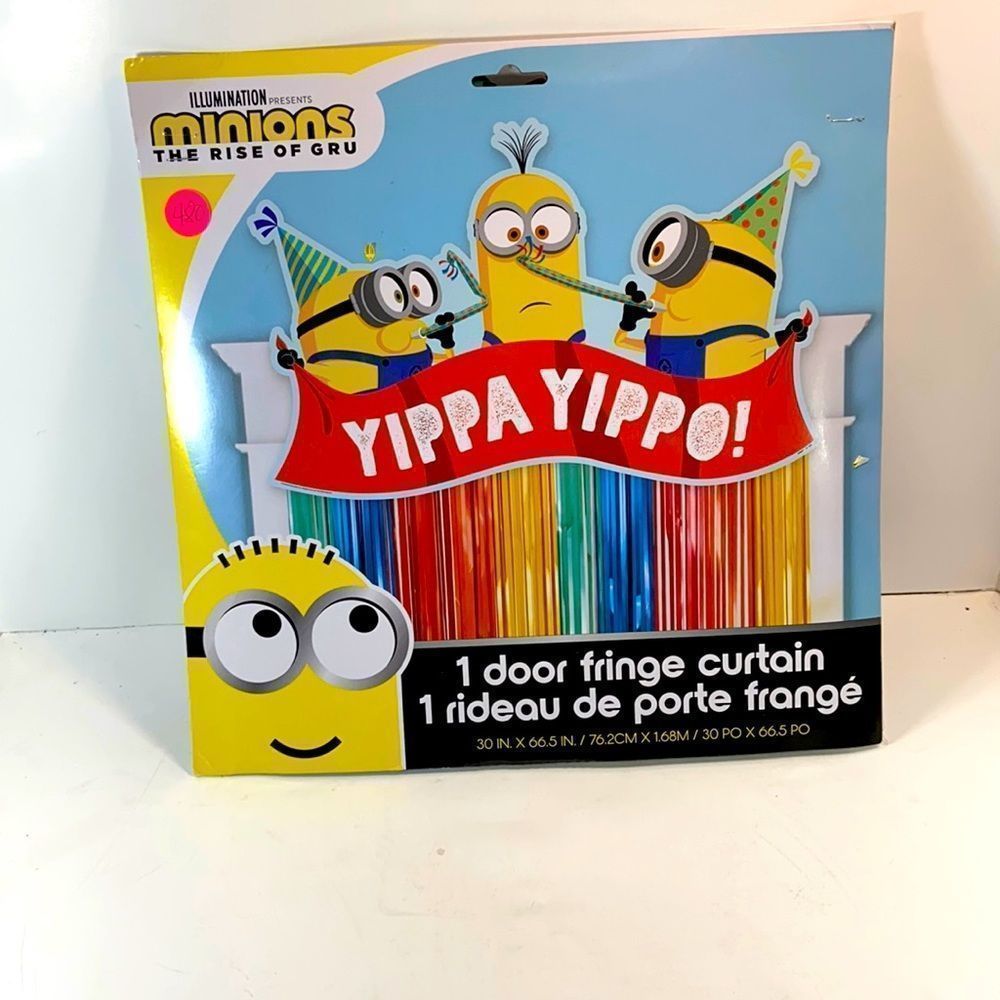 Minions The Rise of Gru Birthday Party Rainbow Door Fringe Curtain NIP